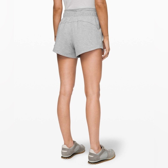 B-Lululemon Inner Glow Short 3" * - Picture 4 of 5